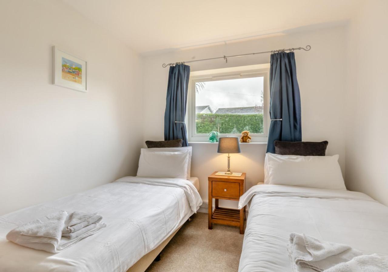 2 Bed in Brixham oc-f28884 view 5
