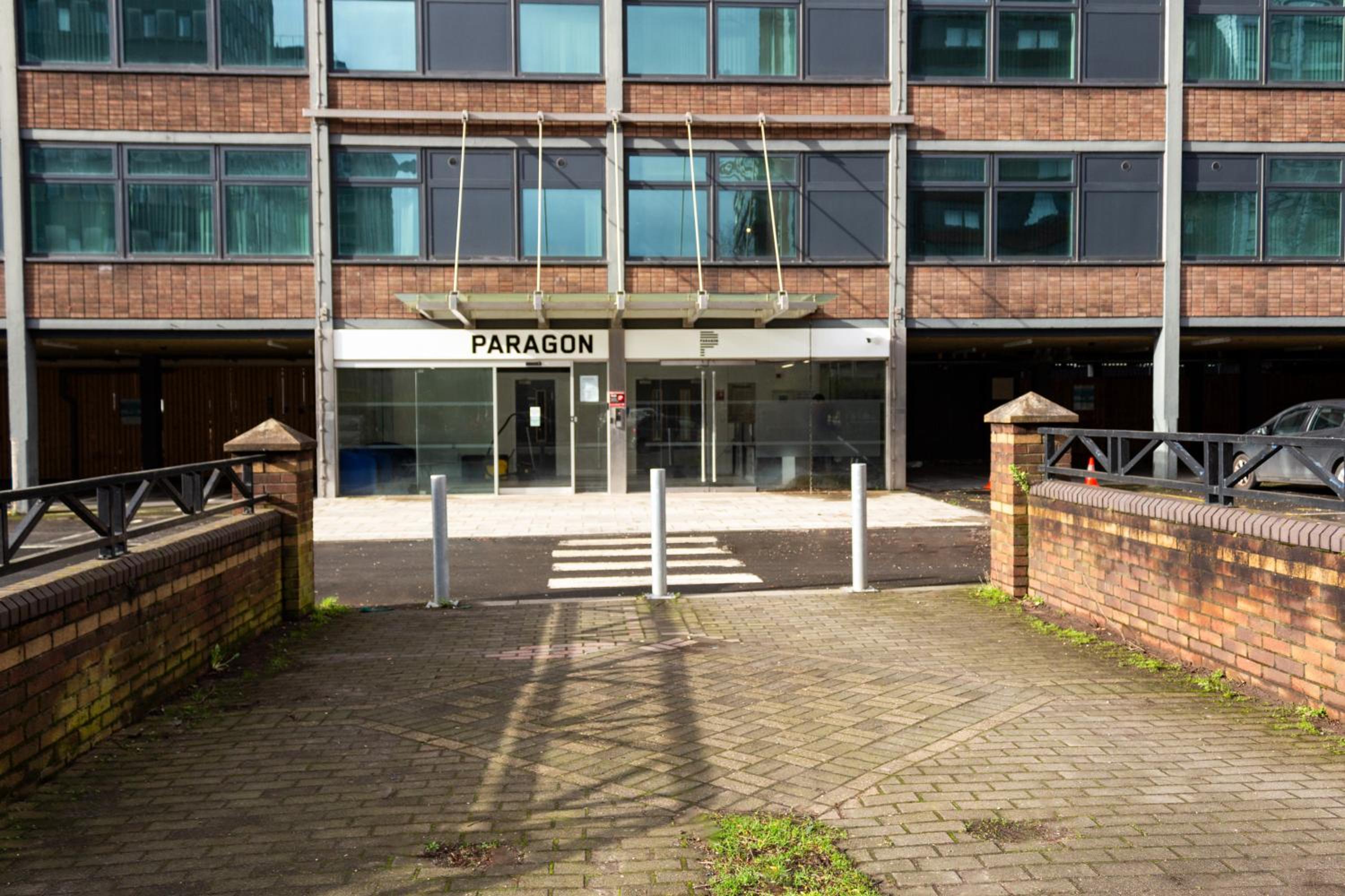 Dashing 1BR Penthouse near MCR Stadiums