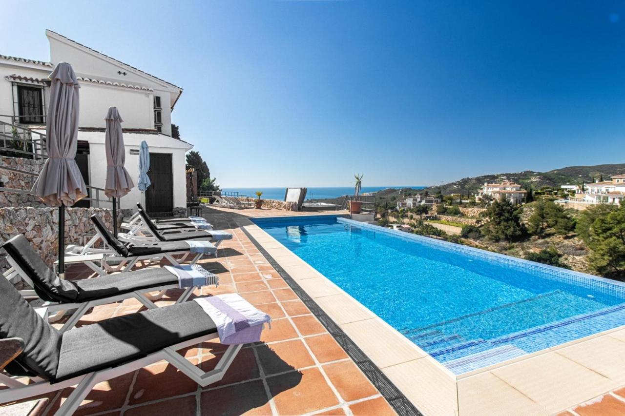 villa larwik frigiliana
