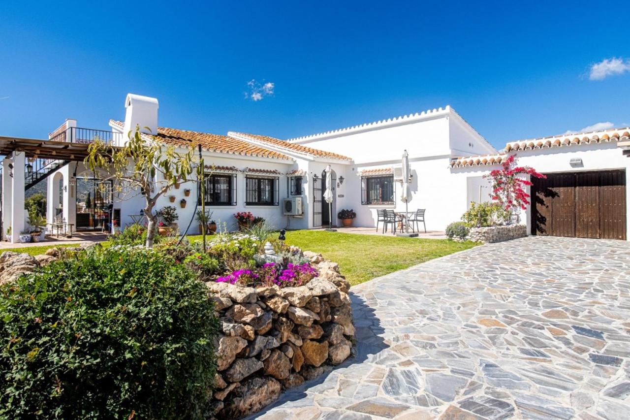 villa larwik frigiliana
