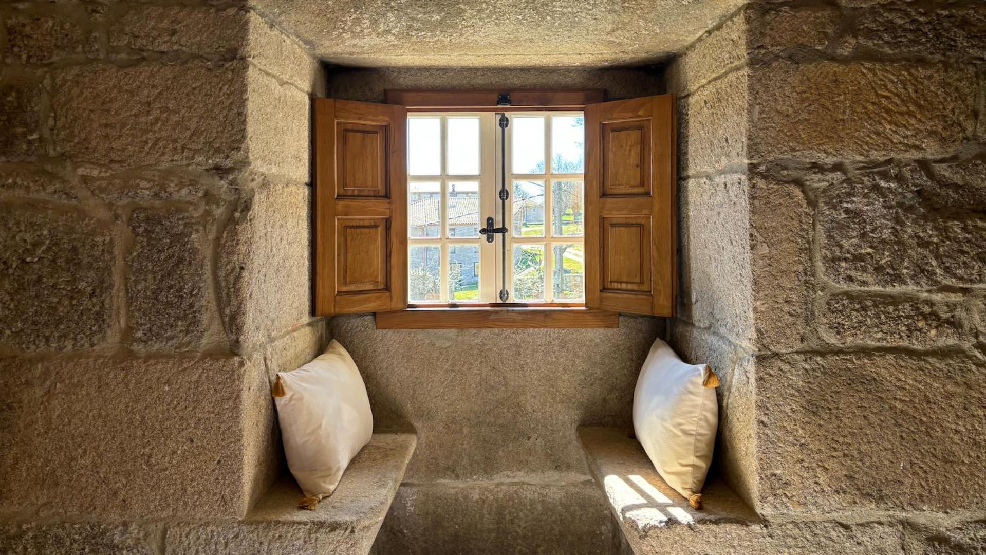Pazo de San Pedro de Bembibre view 2