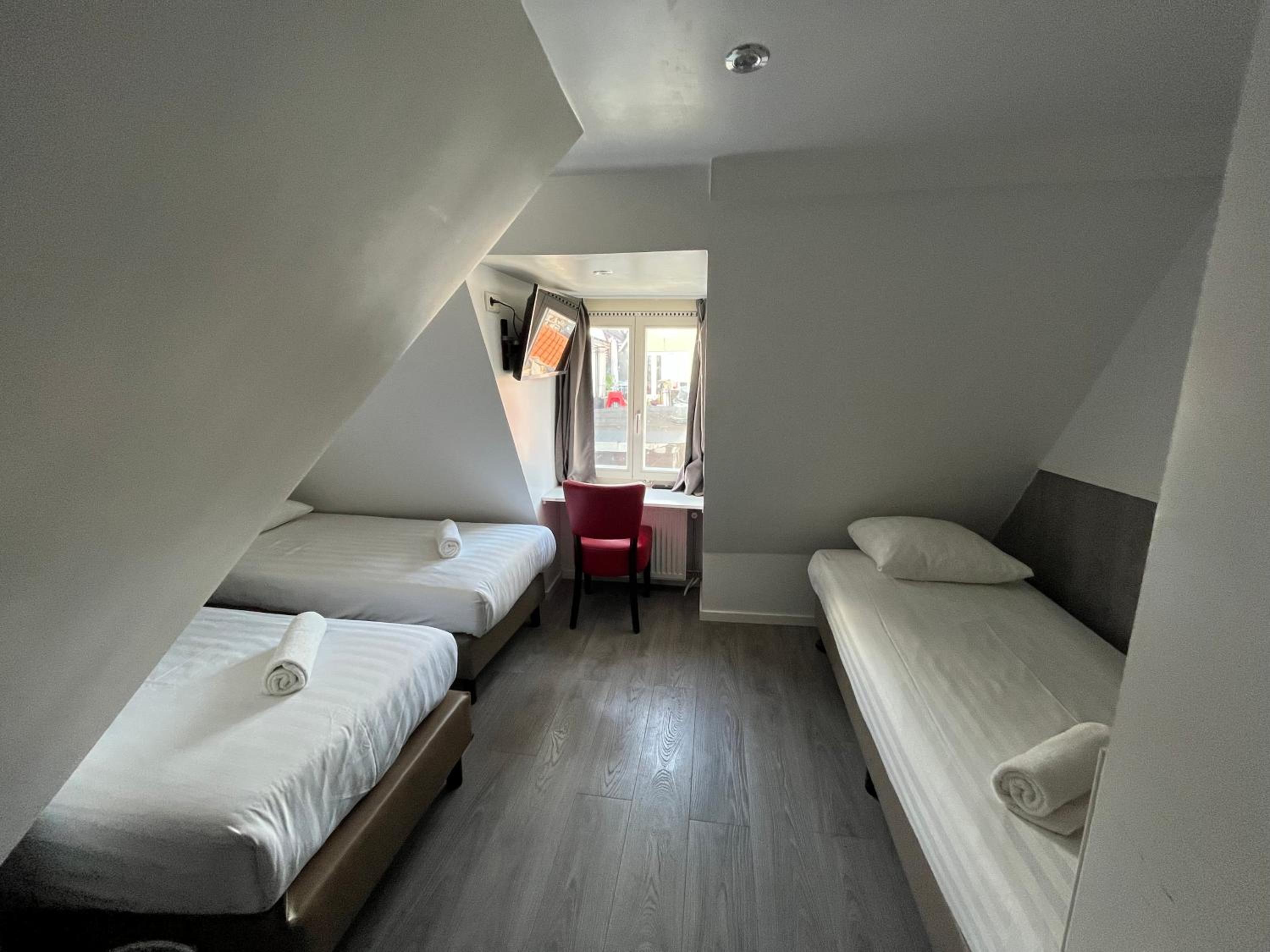 Heart of Amsterdam Hostel