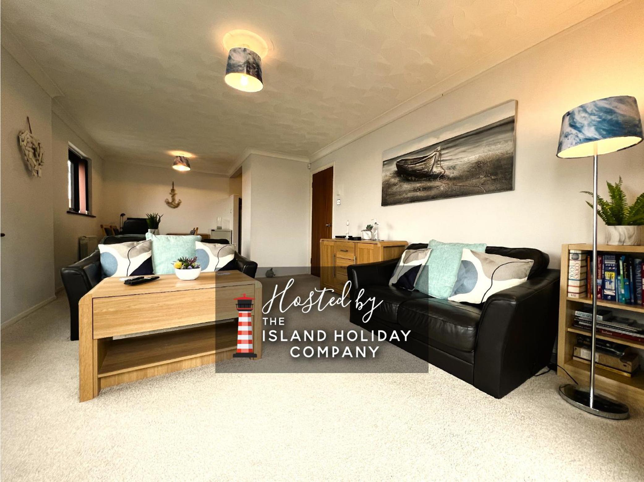 The Island Holiday Company-Brunswick Court view 3