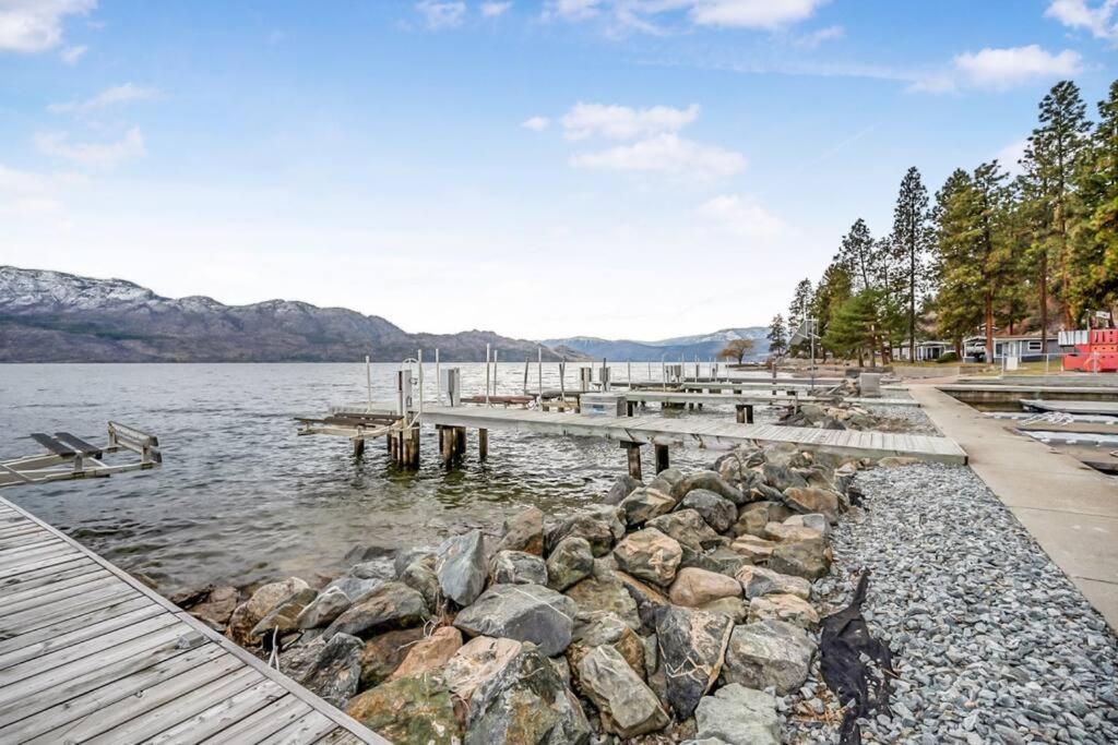 Beautiful Cabin Right next to Lake Okanagan #5