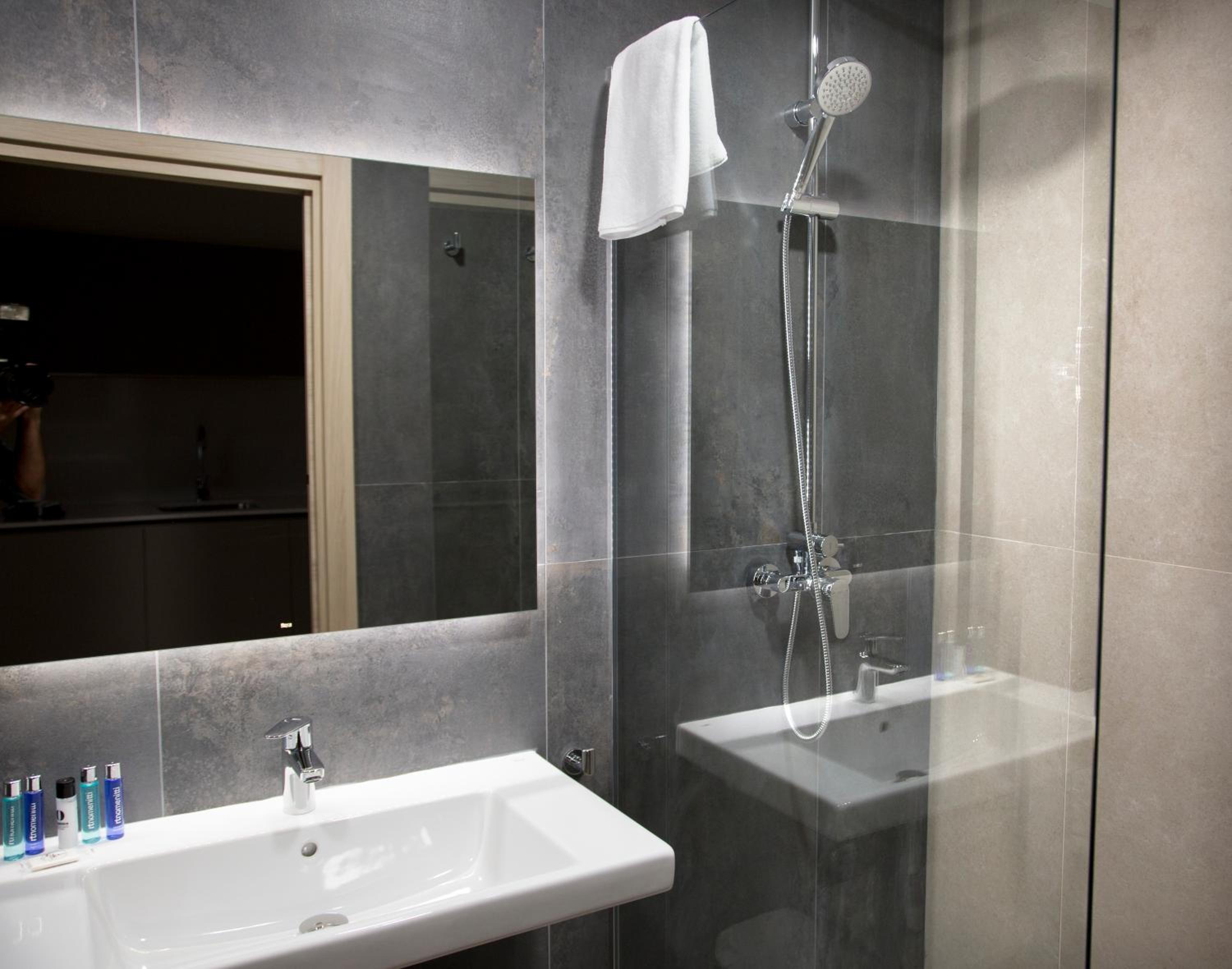 Prisma Suites