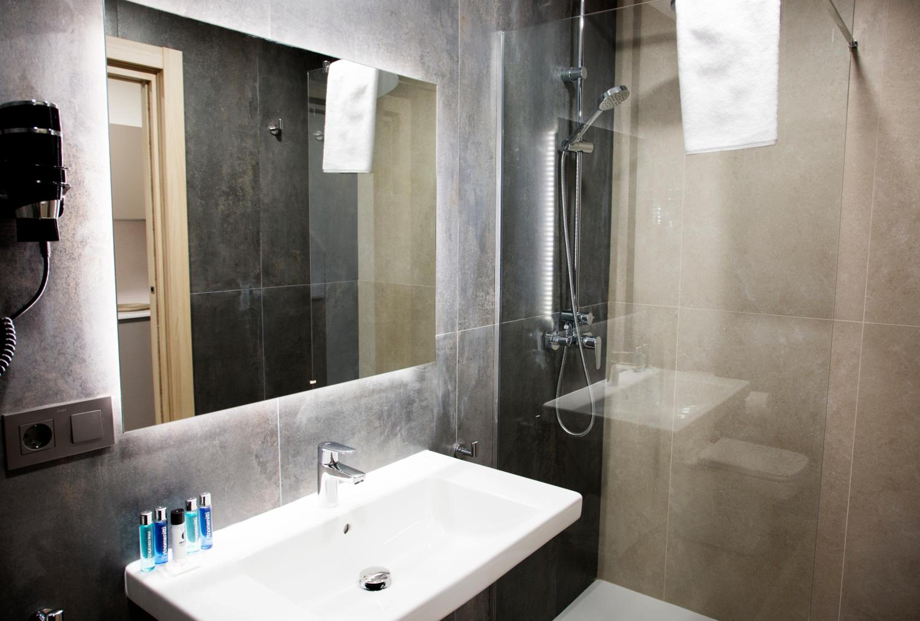 Prisma Suites