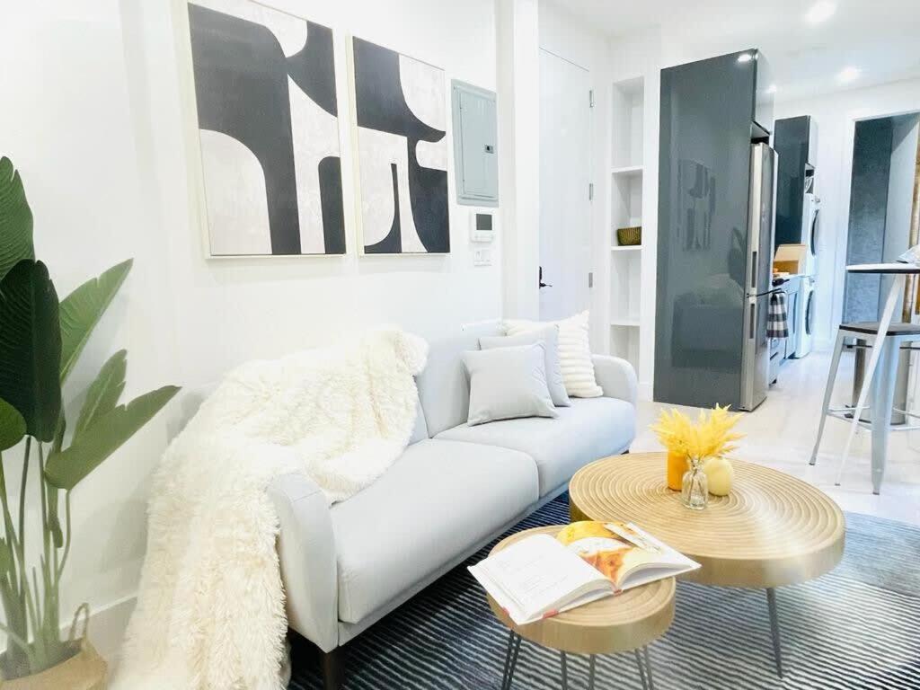48-1FE Brand New 1BR Prime hell's kitchen WD in unit
