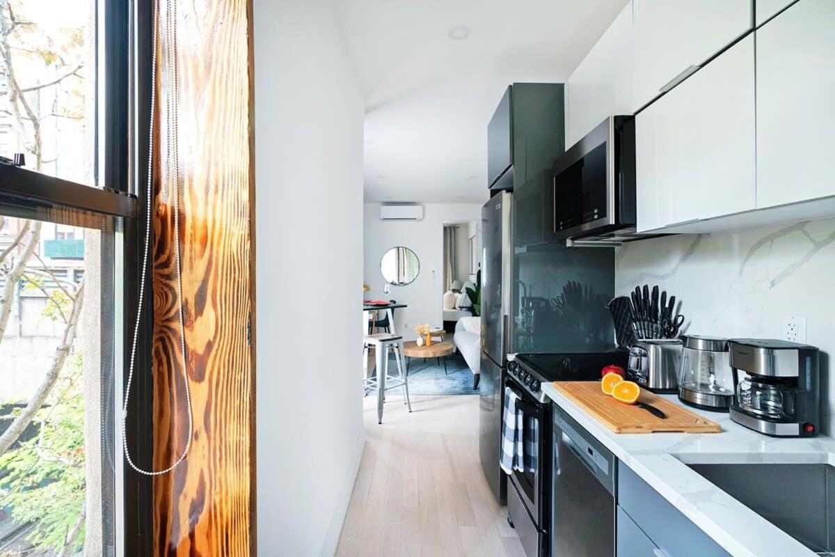 48-1FE Brand New 1BR Prime hell's kitchen WD in unit