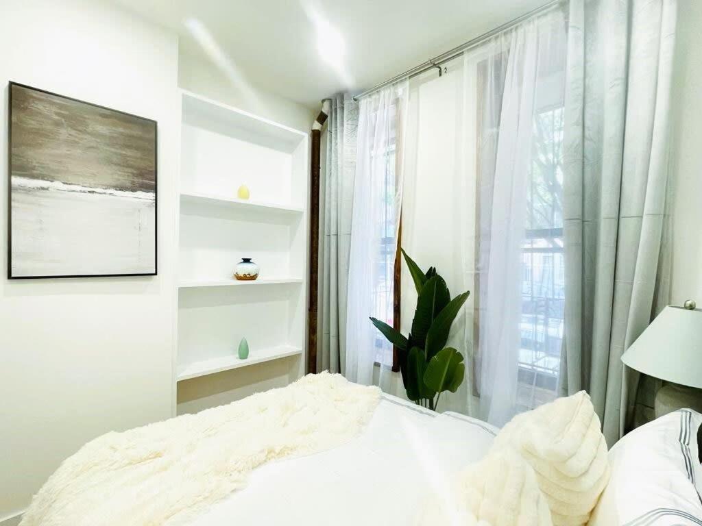 48-1FE Brand New 1BR Prime hell's kitchen WD in unit