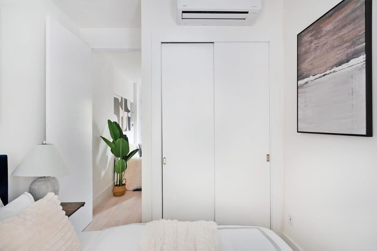 48-1FE Brand New 1BR Prime hell's kitchen WD in unit