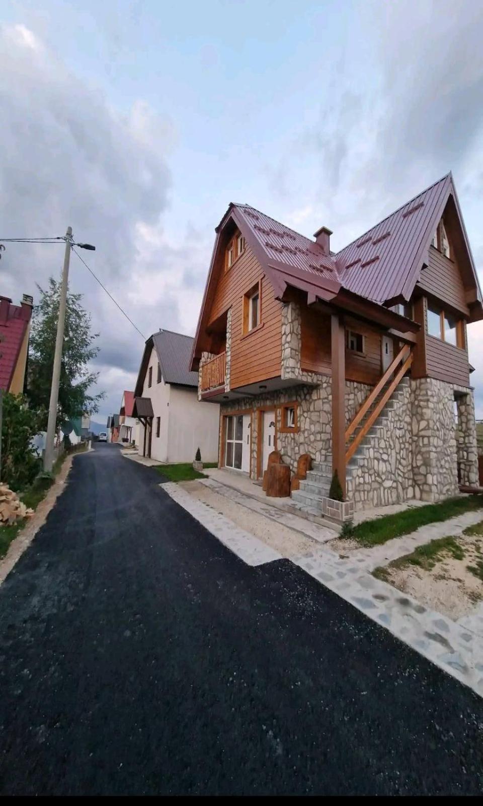 Photo 18