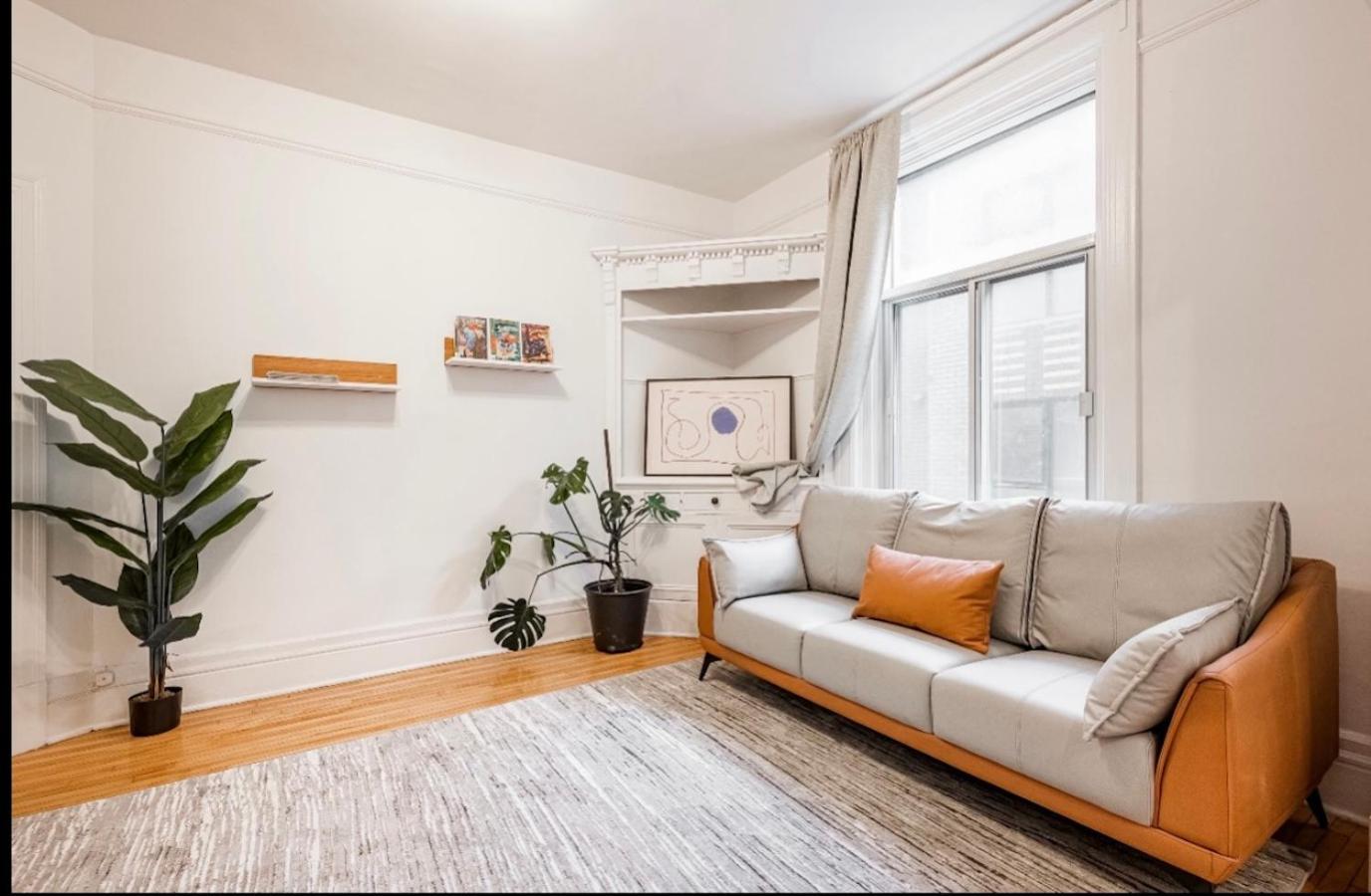 Montreal Vacations - Chic haven Downtown MTL - Property Image 10