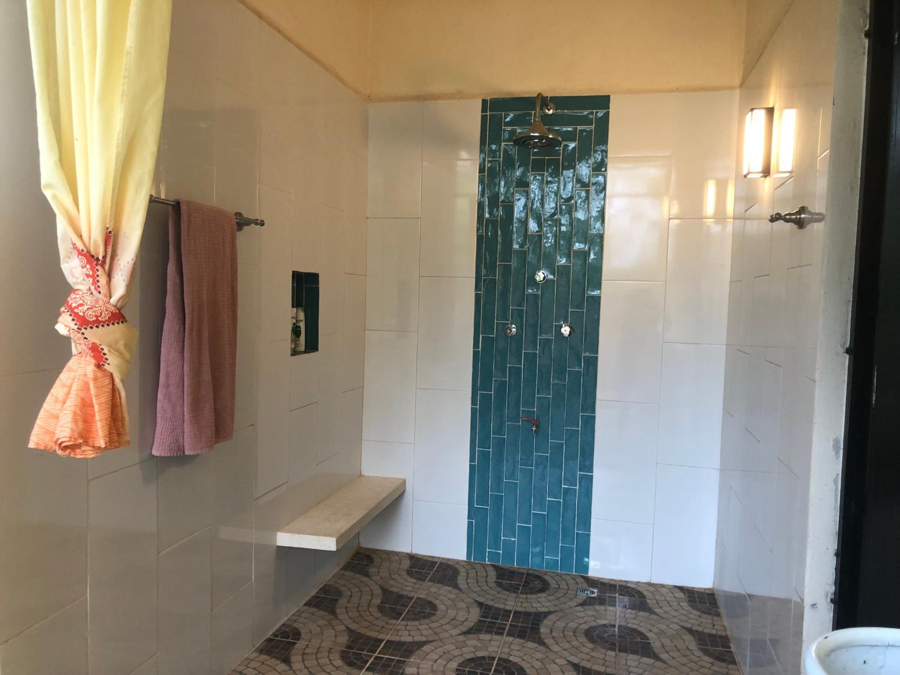 Casita Amarilla in the Yellow City view 4