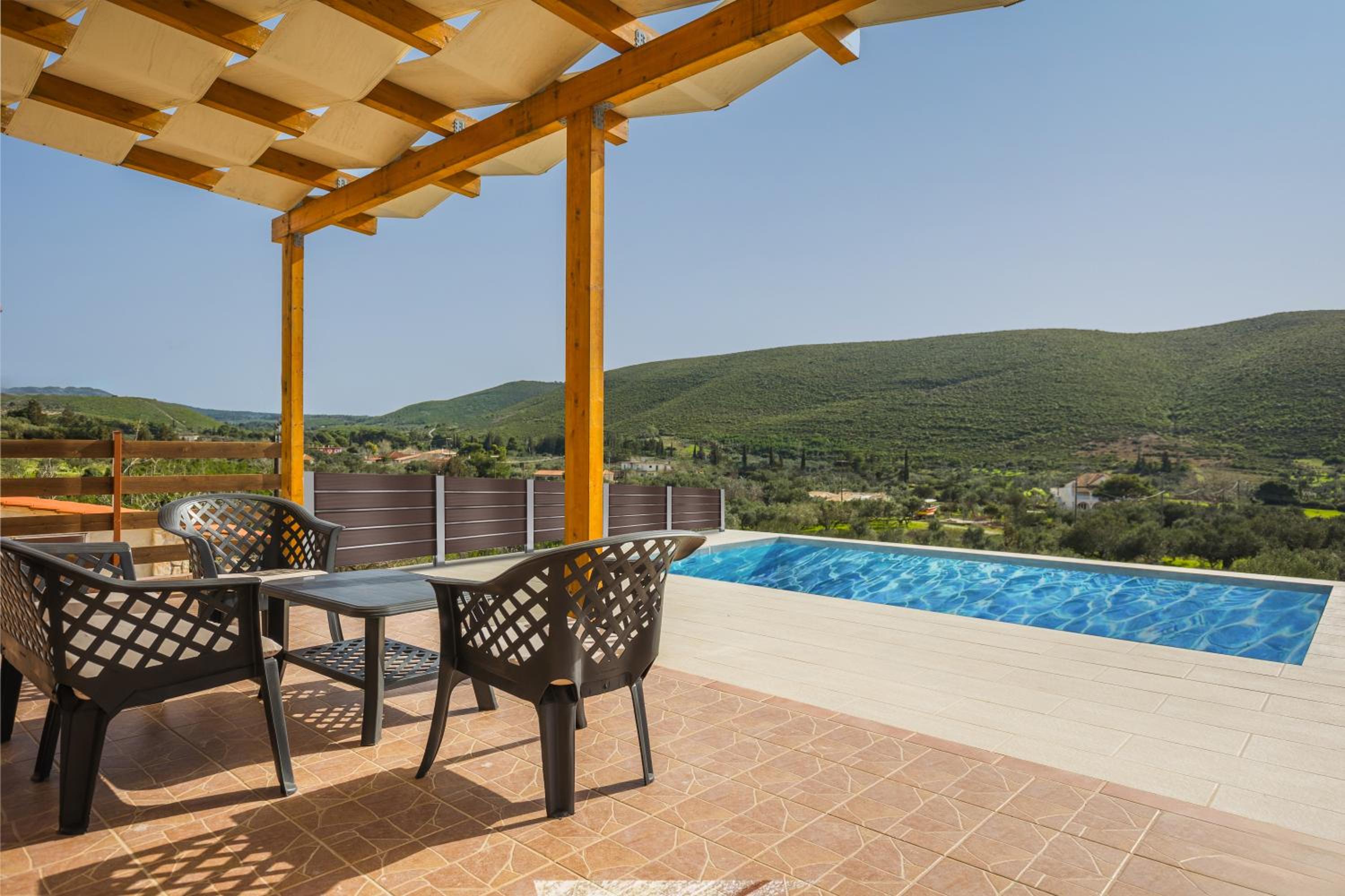 Maritina Houses photo 3