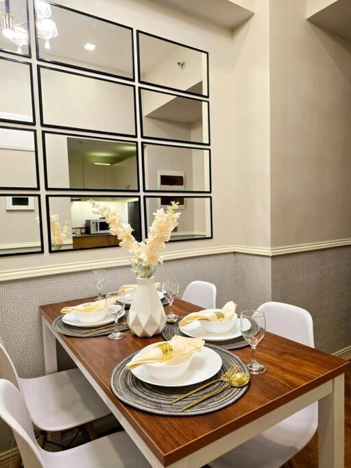 KD Suites at Uptown Parksuites Tower 2 BGC Taguig view 3