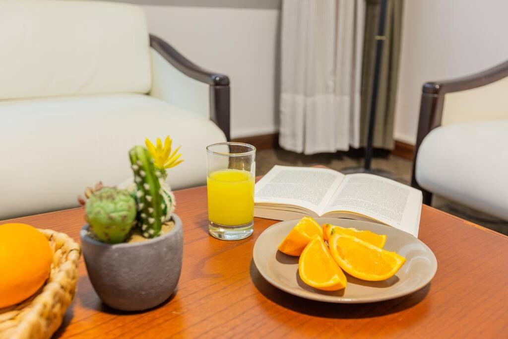 Akros Galapagos Suite