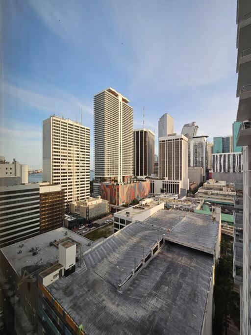 Downtown Miami Elegance. 17th Floor YotelPad