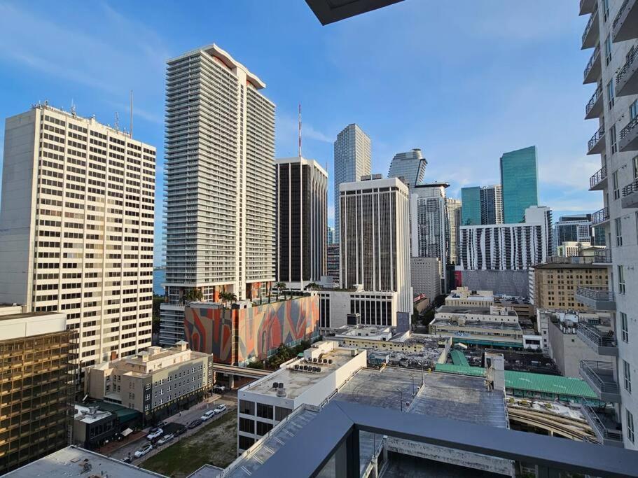 Downtown Miami Elegance. 17th Floor YotelPad