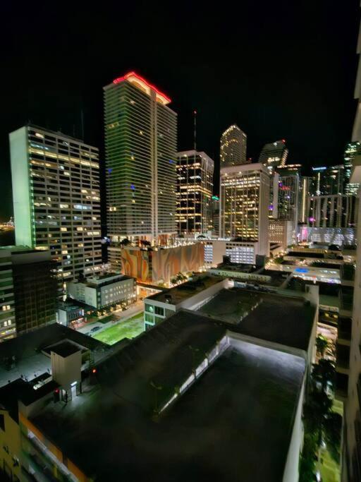 Downtown Miami Elegance. 17th Floor YotelPad