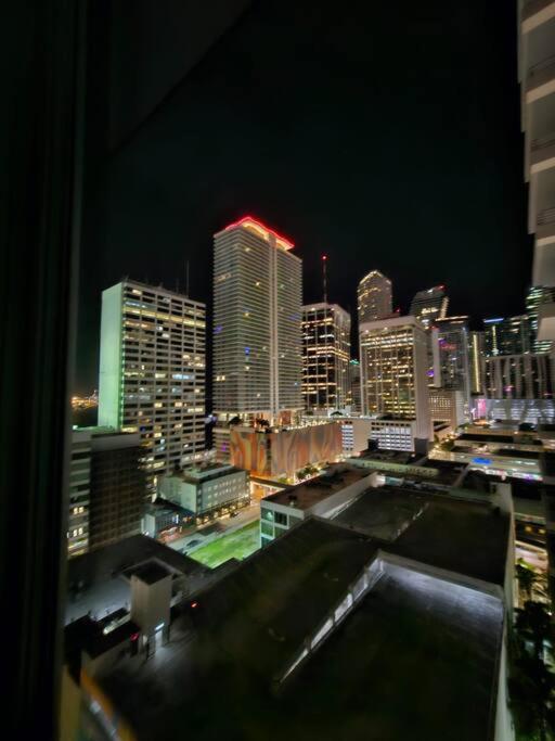 Downtown Miami Elegance. 17th Floor YotelPad