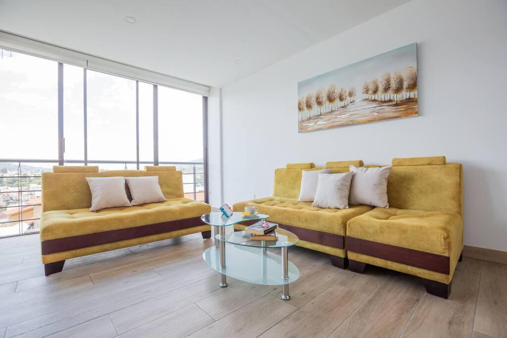 Alba Spacious Apartment