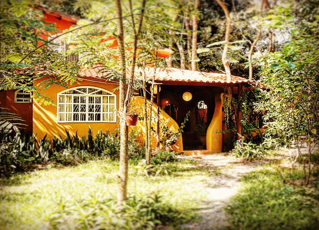 Casas Vila Encantada Refúgio, conforto e natureza, apenas 2 min da avenida
