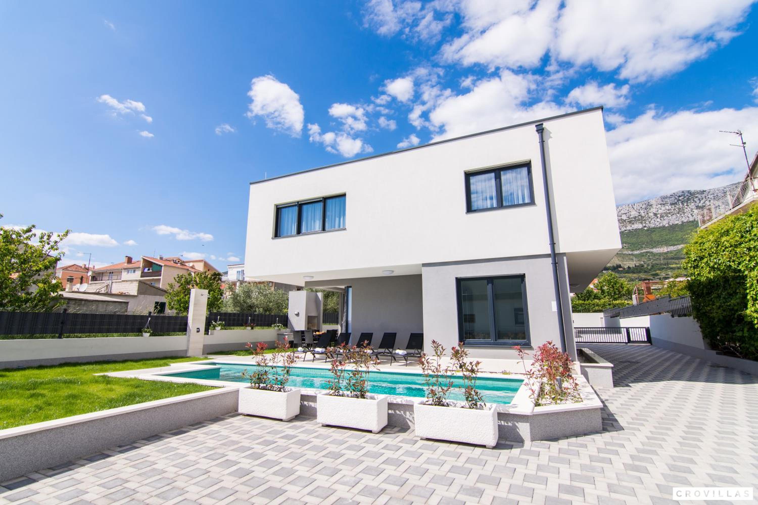Kastel Two