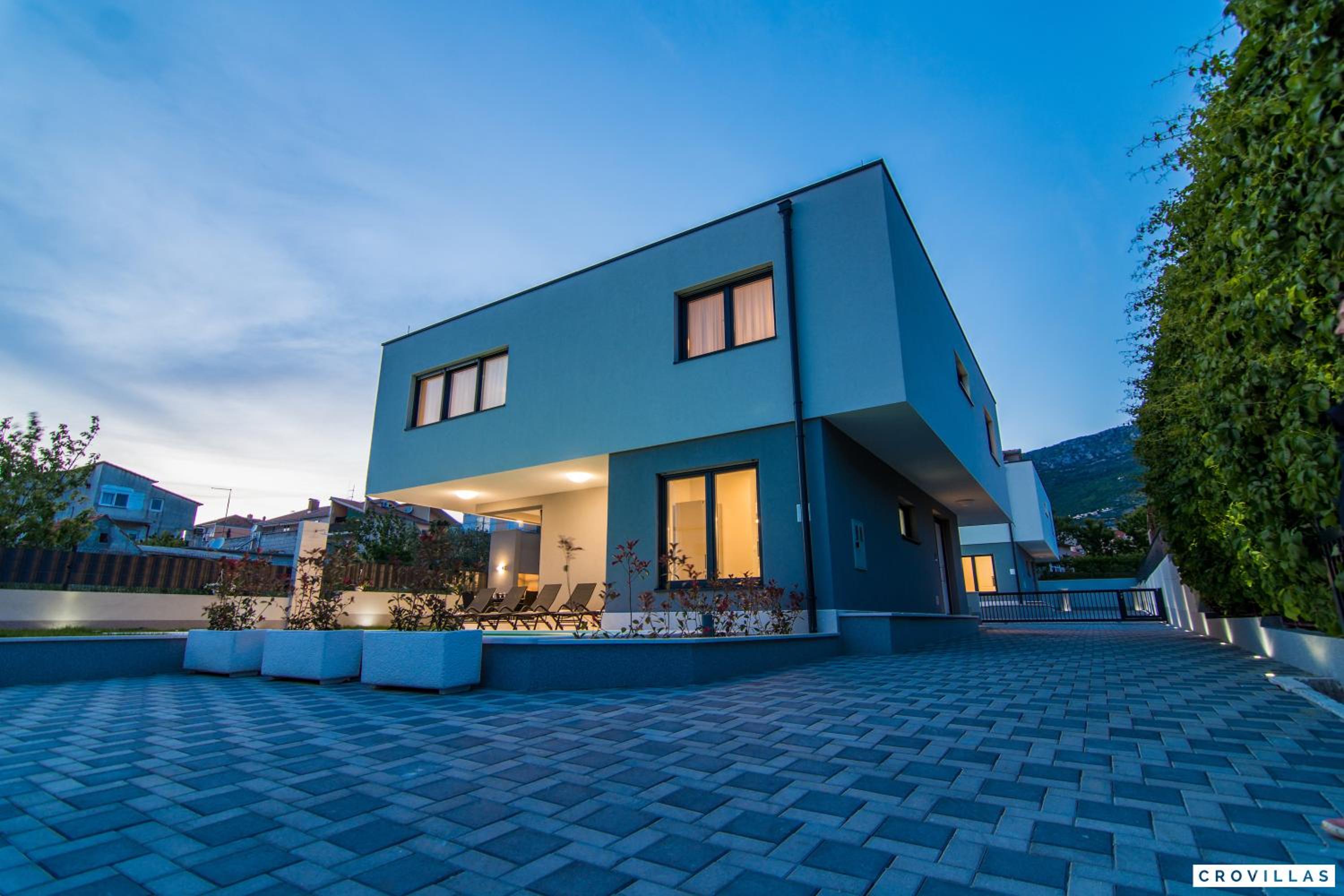 Kastel Two