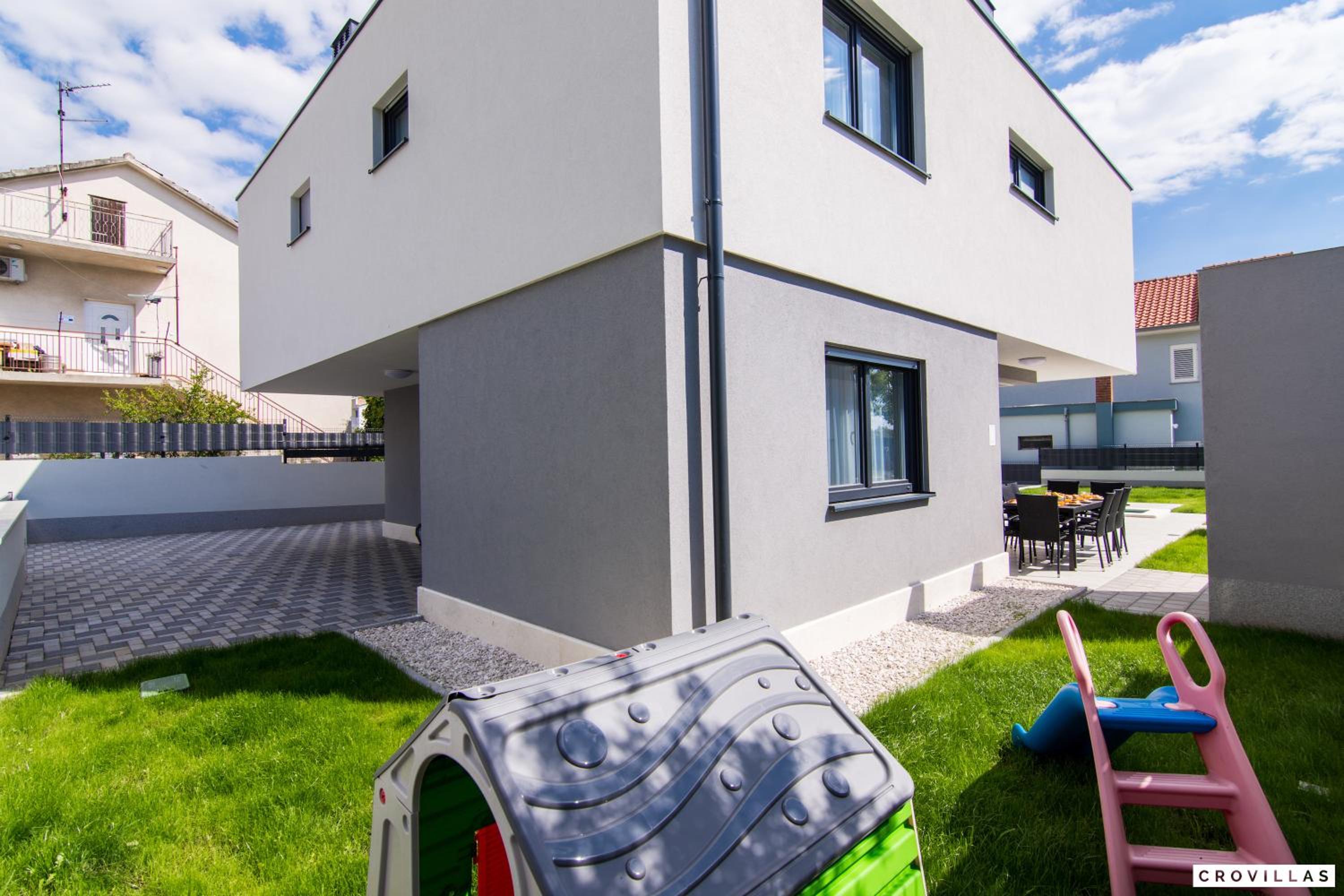 Kastel Two