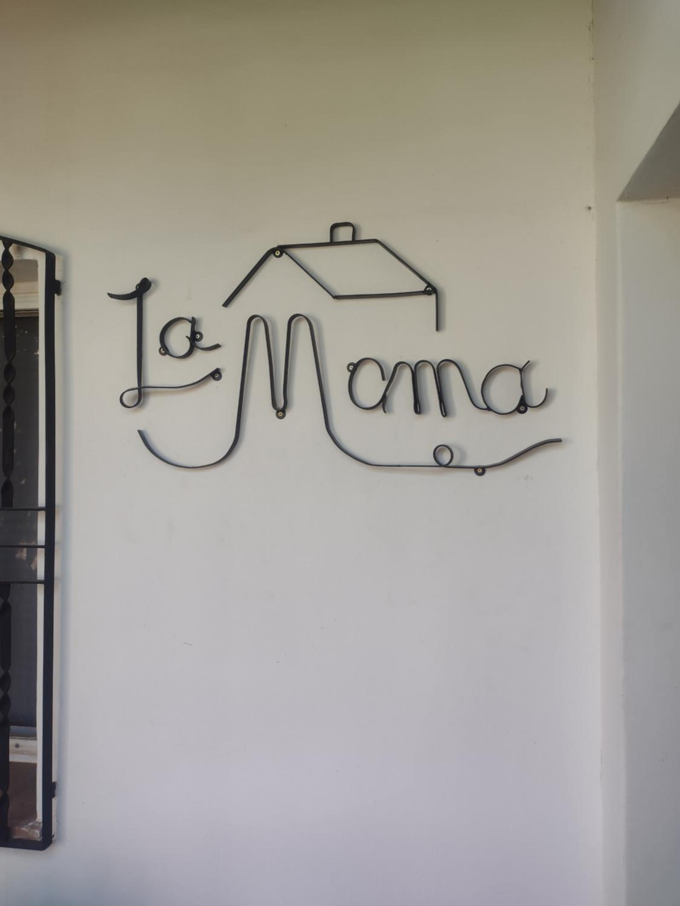LA MAMA