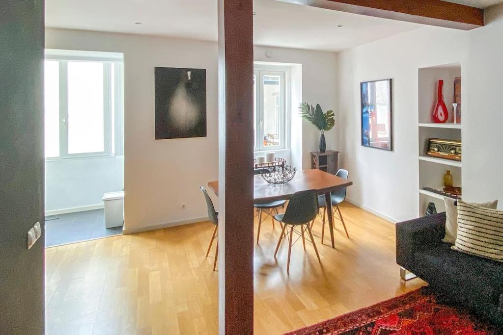 Premium Central Lisbon Apartment - Walk Everywhere