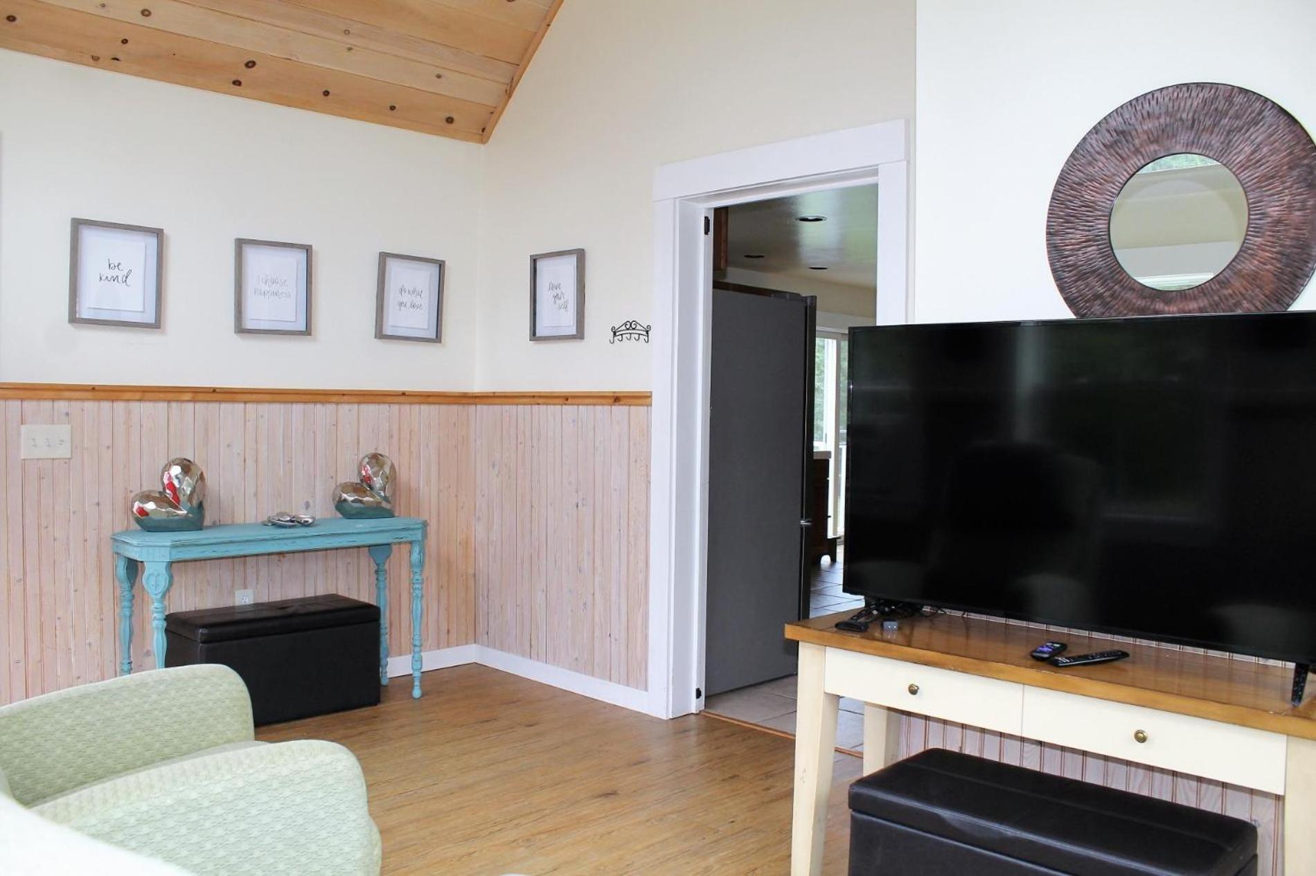 Pine and Sea Beach Retreat