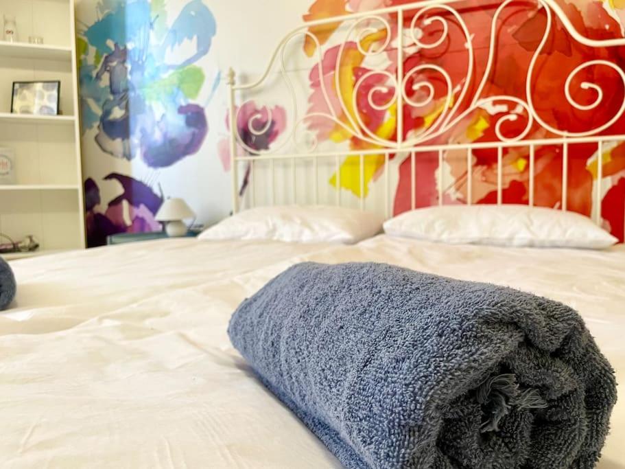 35 Cozy Central 1 Bedroom Apartment with Balcony