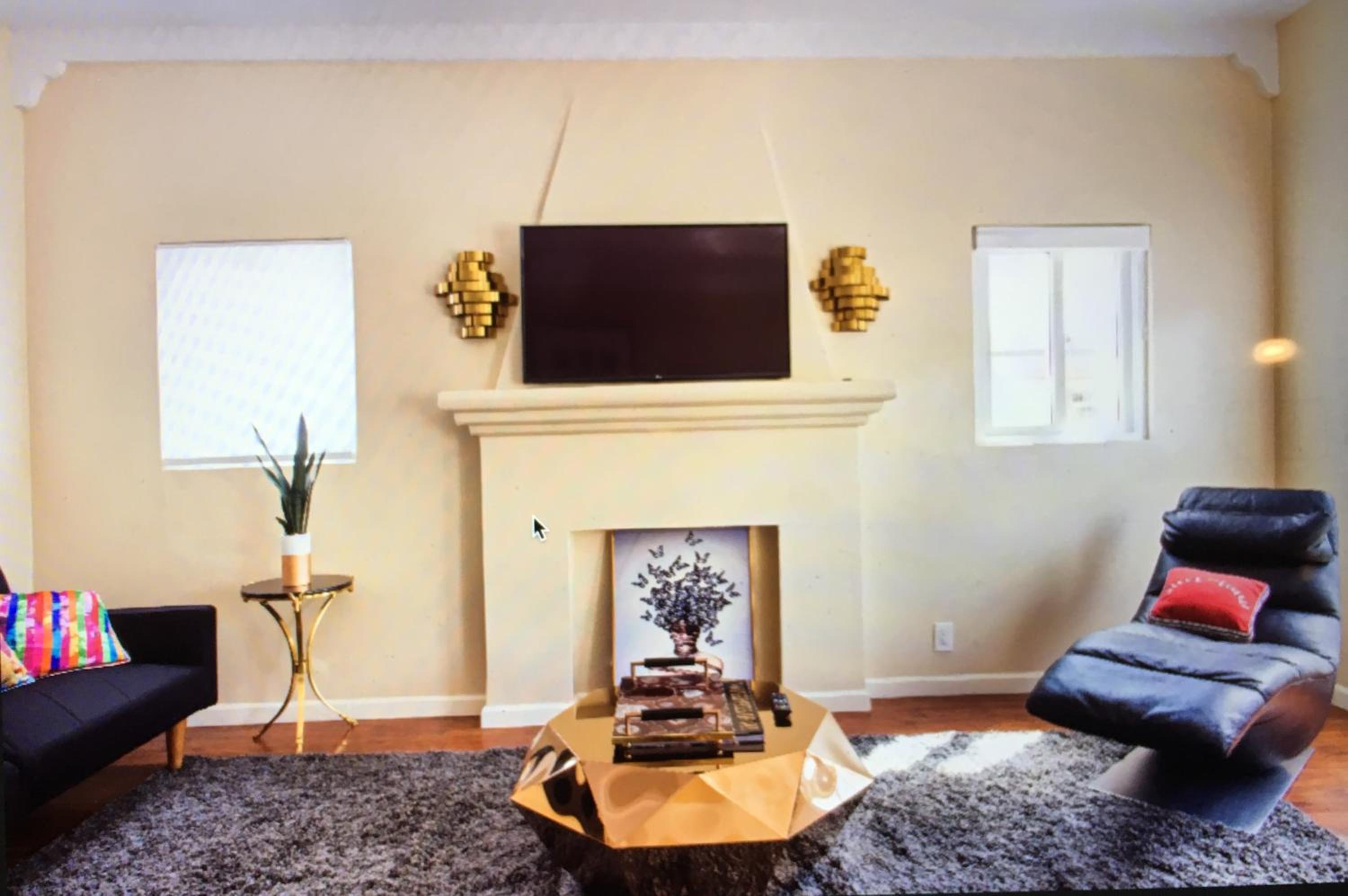 Luxury 2 Bedroom Suite Apartment in Koreatown
