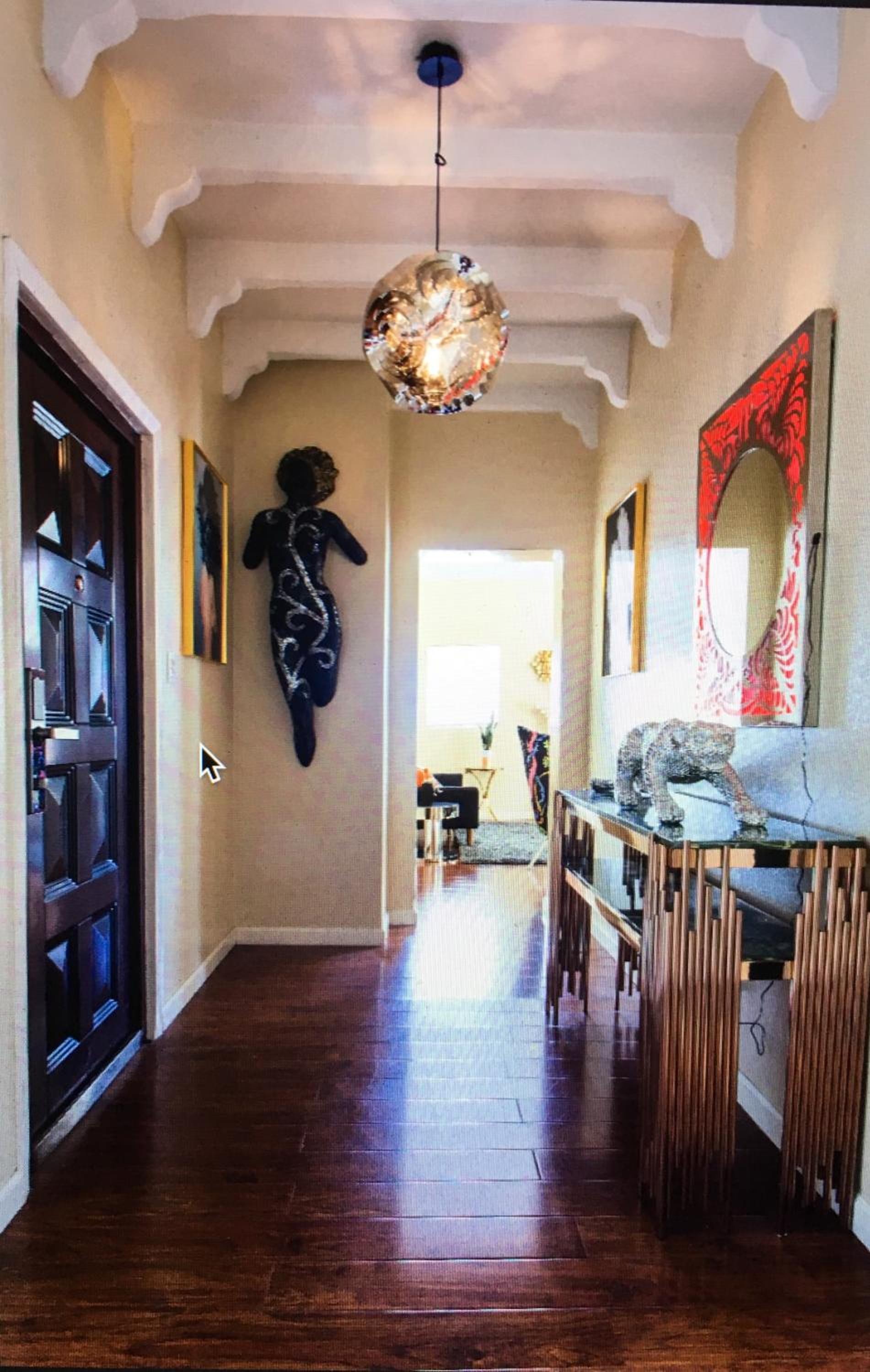Luxury 2 Bedroom Suite Apartment in Koreatown