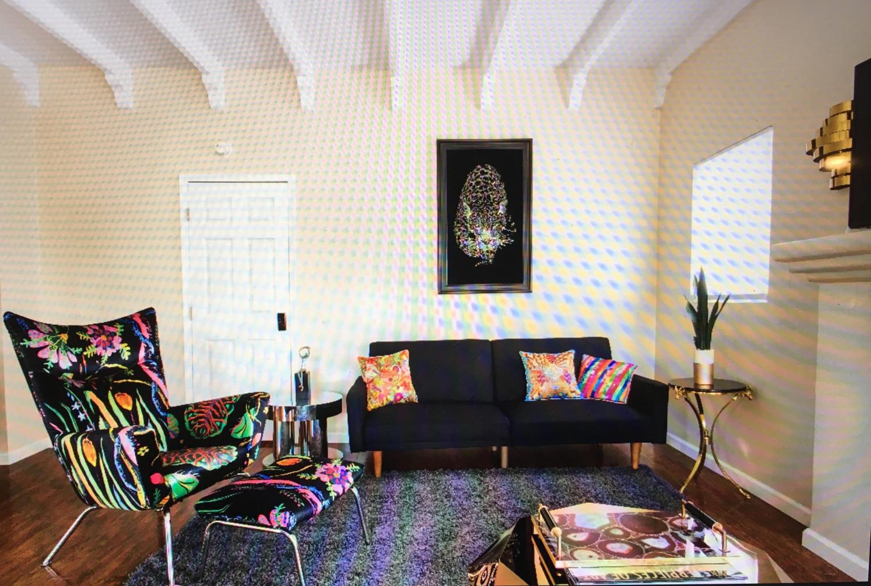 Luxury 2 Bedroom Suite Apartment in Koreatown