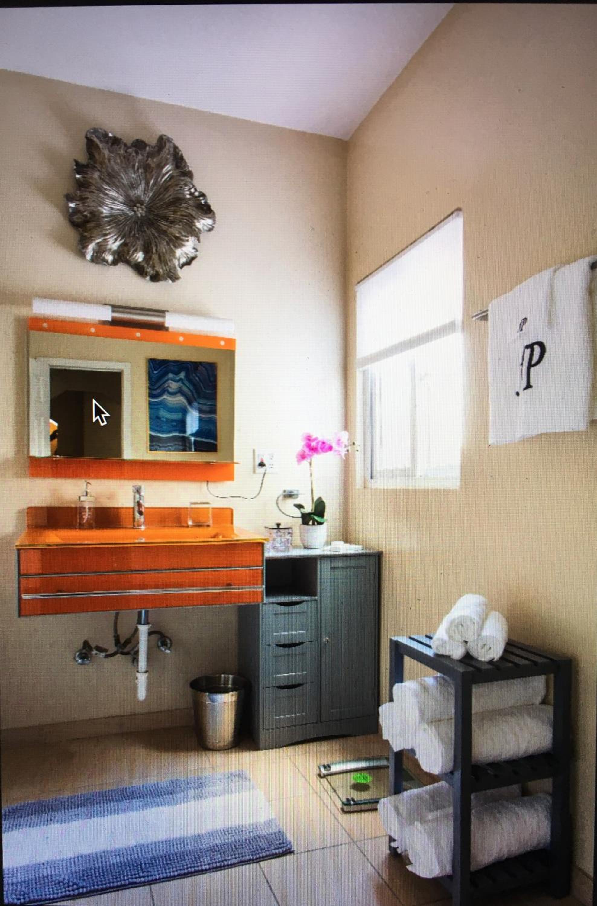 Luxury 2 Bedroom Suite Apartment in Koreatown