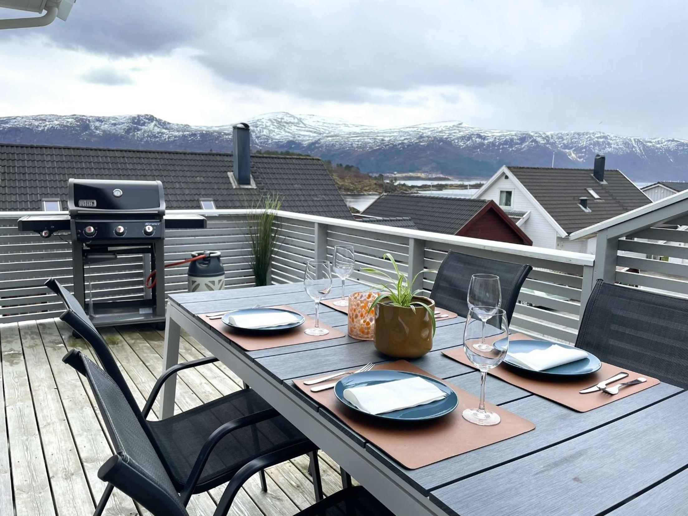 Moderne rekkehus, god standard. view 2