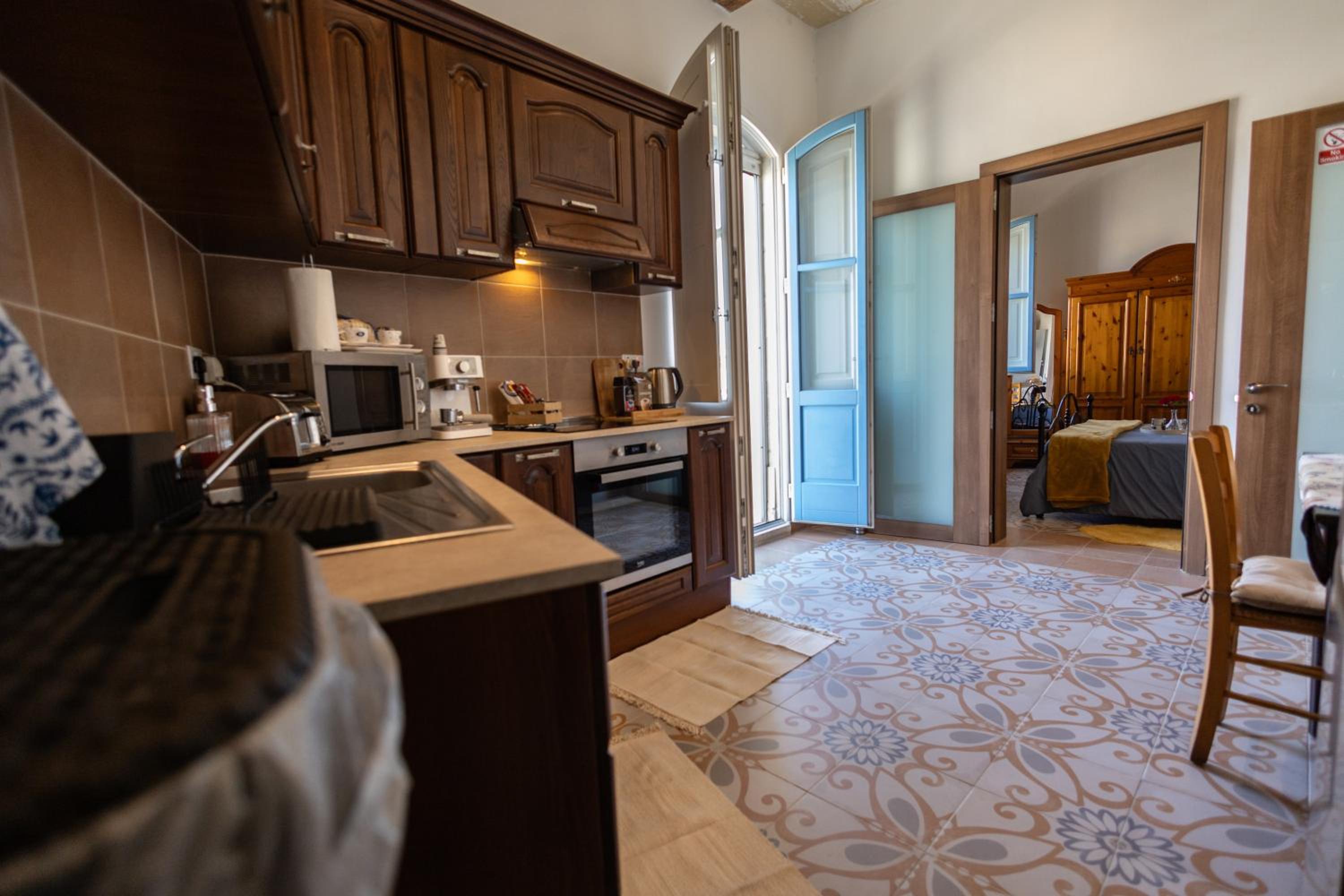 Mediterranea Waterfront house - By Valletta Ferry & Free Parking photo 3