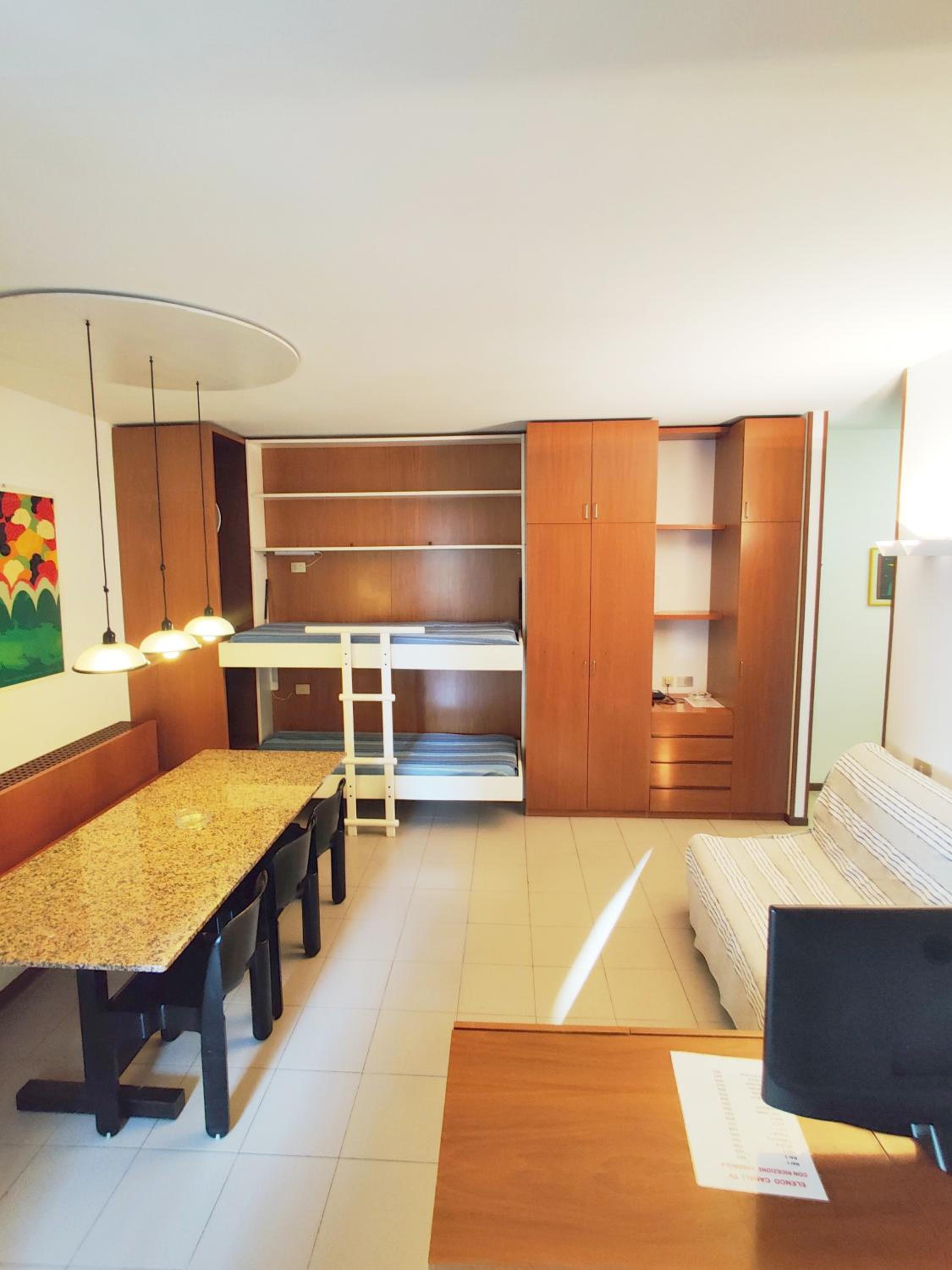Holiday Homes Marina apartments