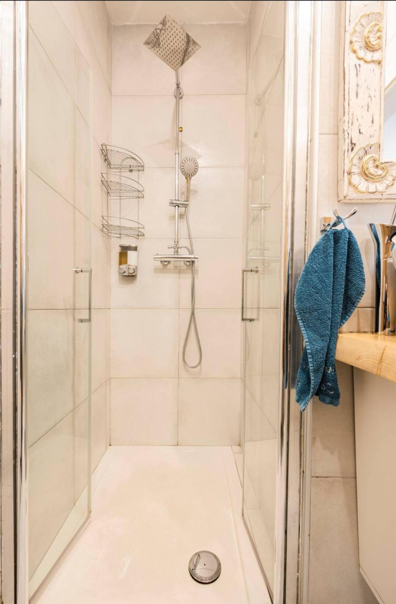 Photo 52