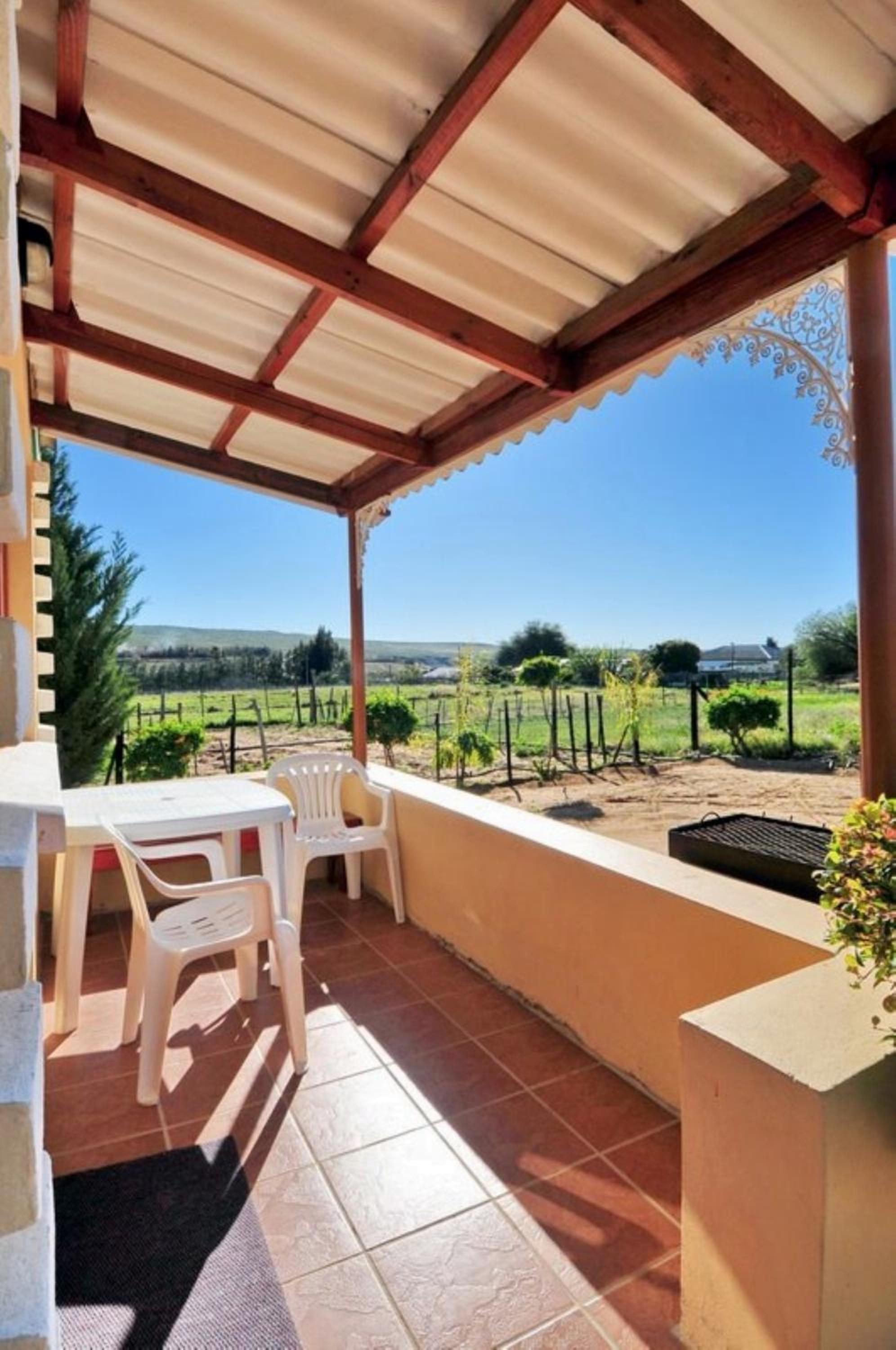 Oasis Country Lodge