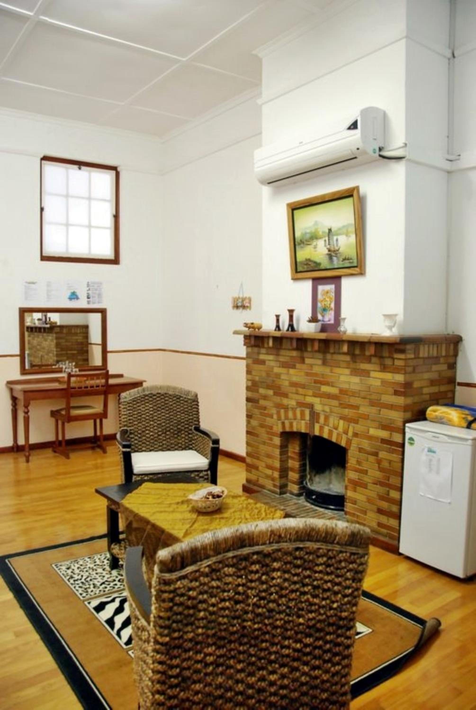Oasis Country Lodge