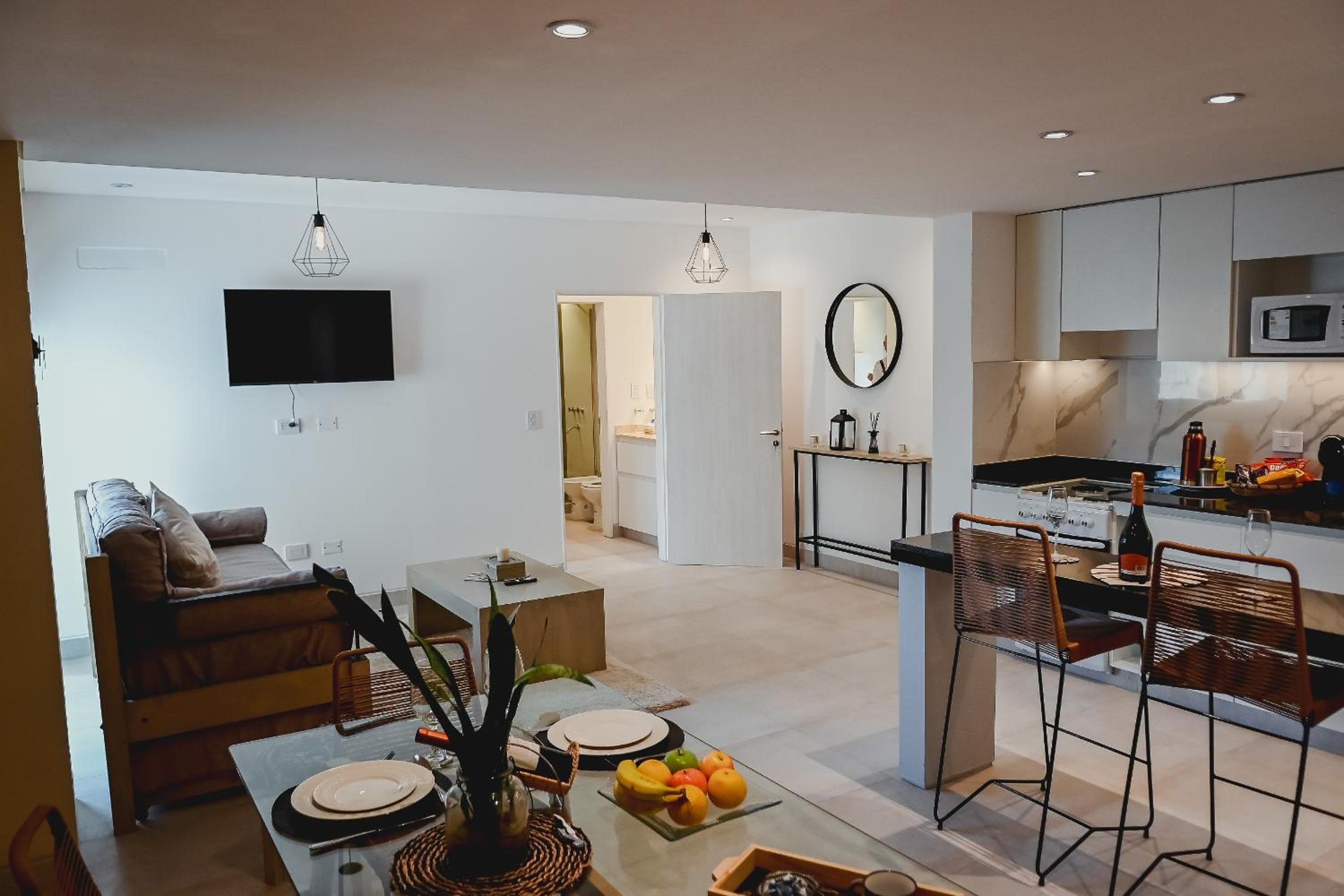 Alcazar Suites Deluxe