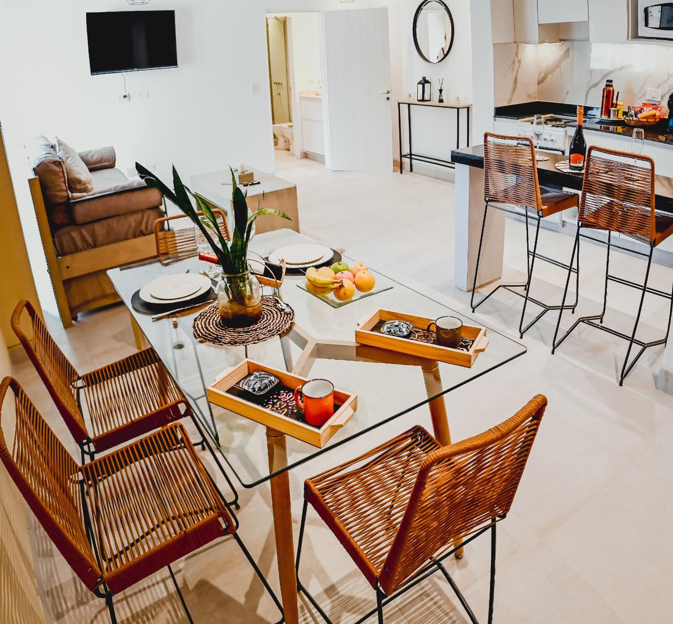 Alcazar Suites Deluxe