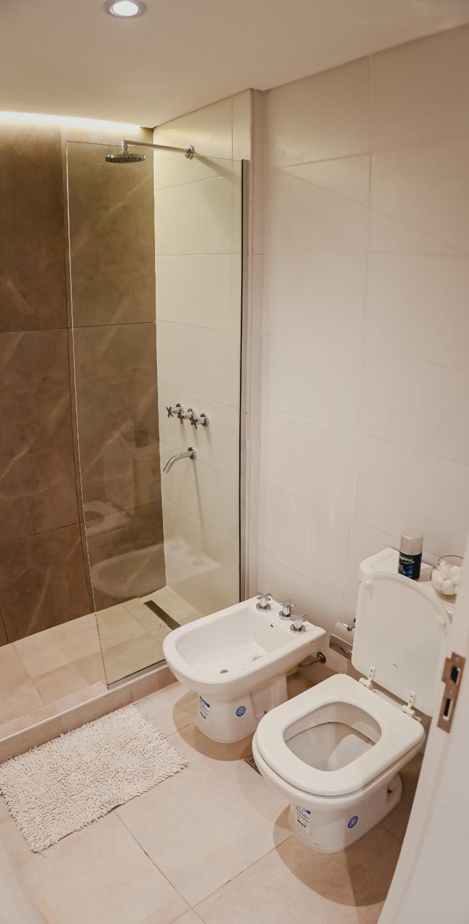 Alcazar Suites Deluxe