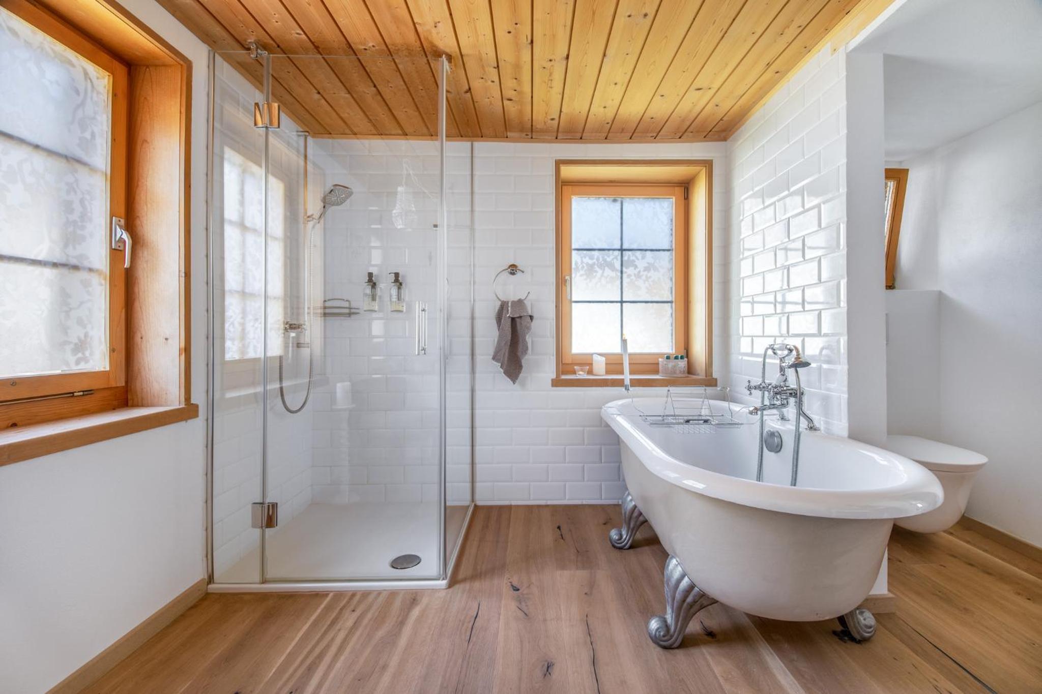 Casa Pasch - Boutique Bed and Breakfast in Cumpadials