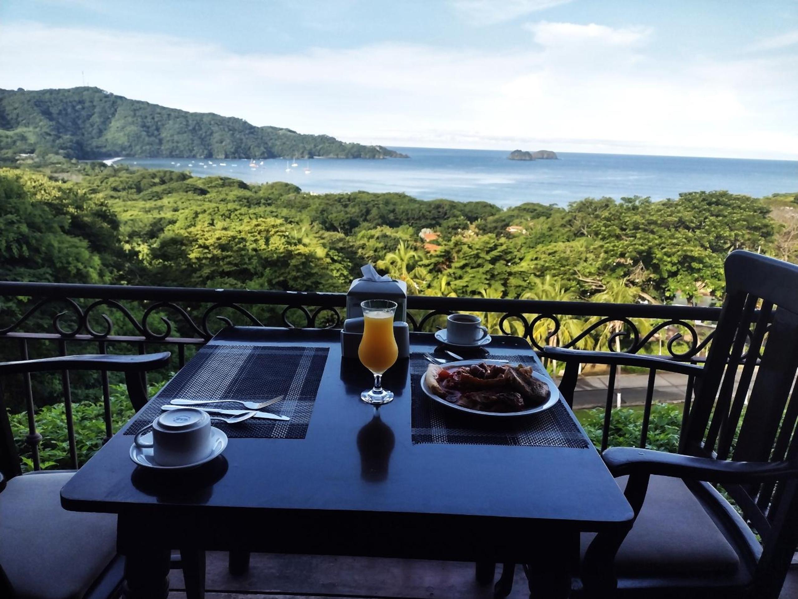 MonteMar Beach Condo At Playa hermosa