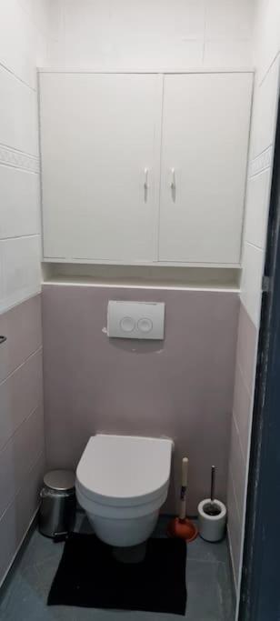 Worker's Lodge - 2 Bedrooms & Court yard - Antwerp Smooth Stays