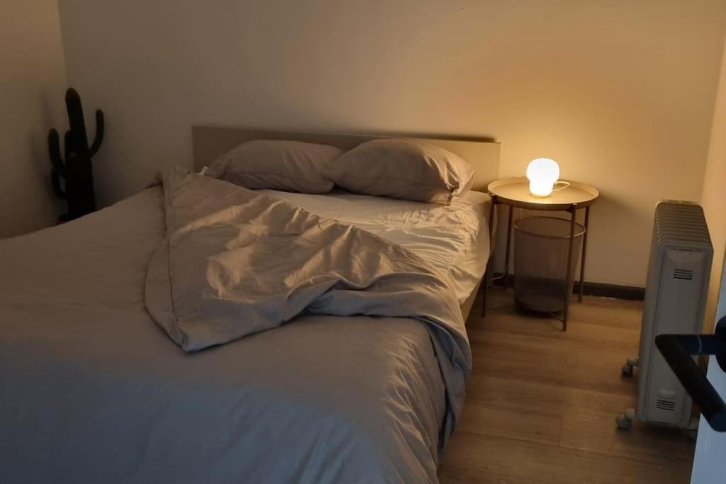 Worker's Lodge - 2 Bedrooms & Court yard - Antwerp Smooth Stays